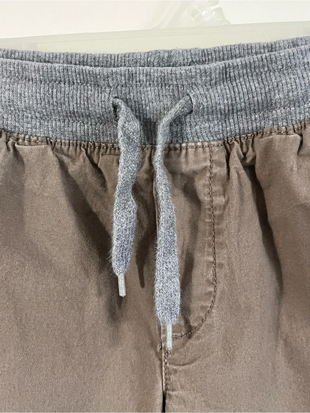 OshKosh Bgosh lightweight khaki